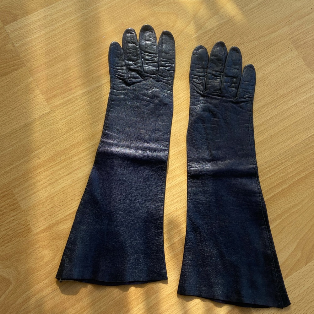 Vintage navy long leather gloves